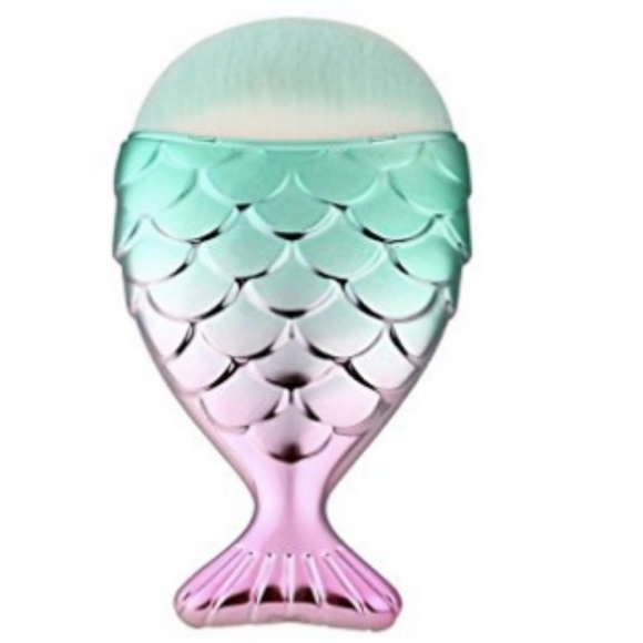 11 Piece Mermaid Makeup Brush Set - Picture 3 of 6